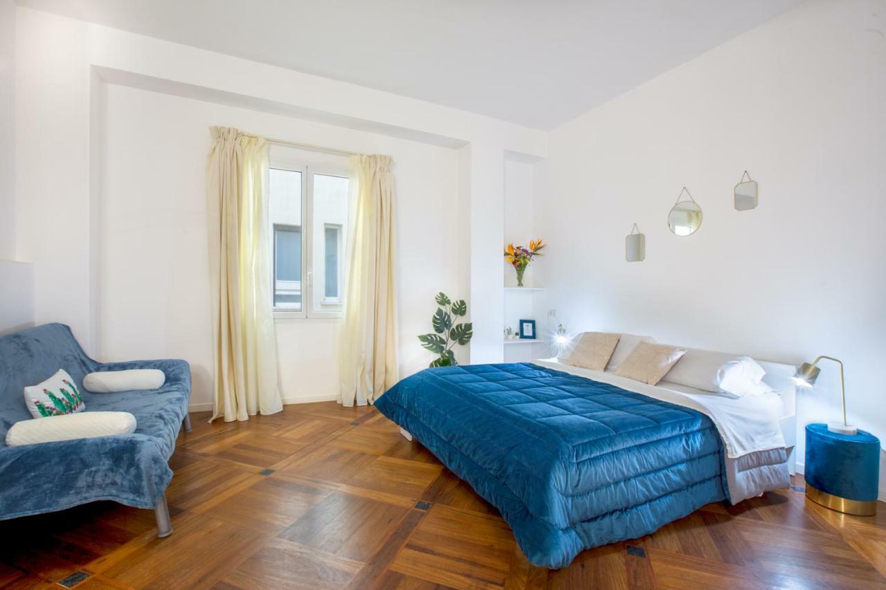 Piazza Martiri Apartment カリアリ エクステリア 写真